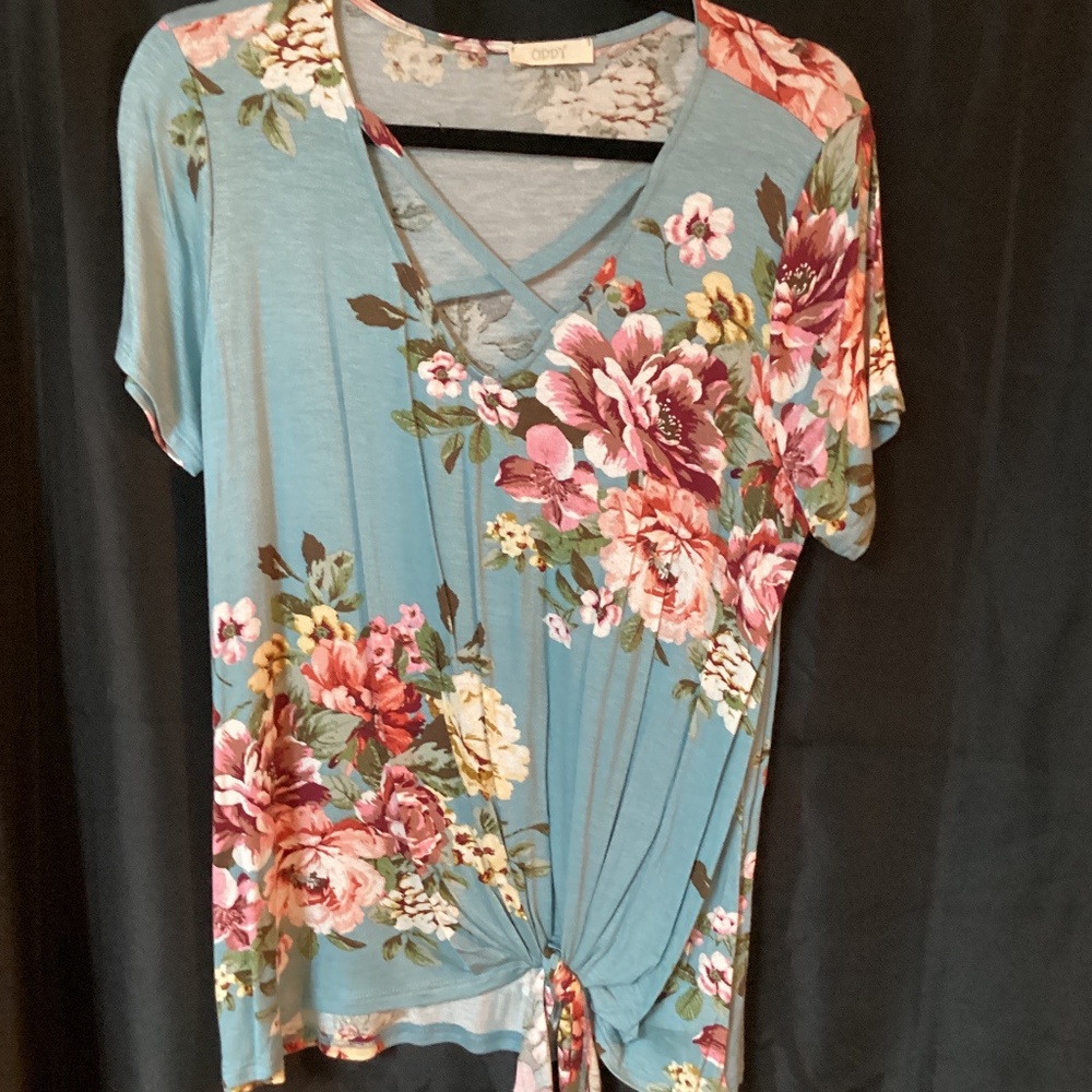 Floral top